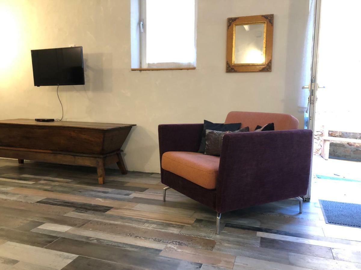 Ferienwohnung Mas Picagnol Oms Exterior foto